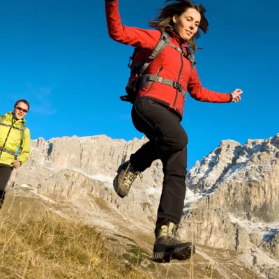 Meindl schuhe wandern springen personen