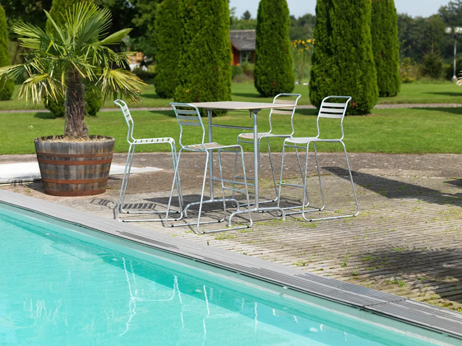 Säntis Lättli Barstuhl mit Kufen