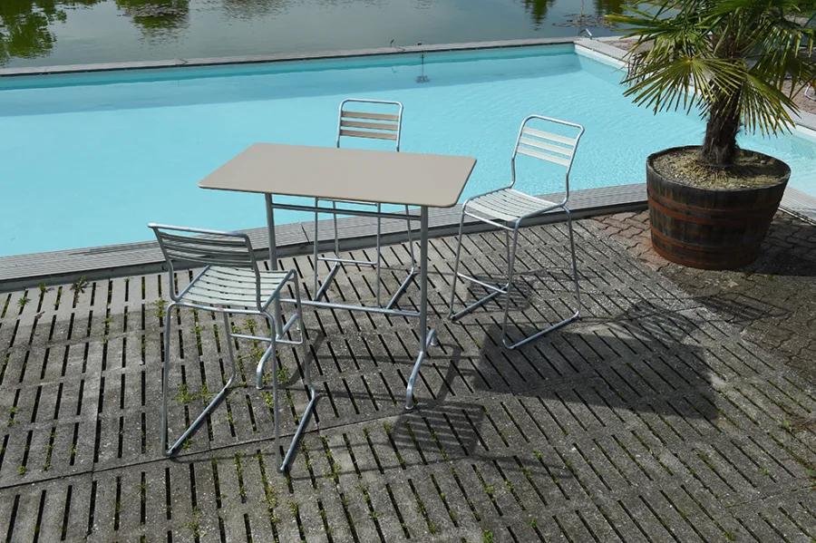 Säntis Lättli Barstuhl mit Kufen