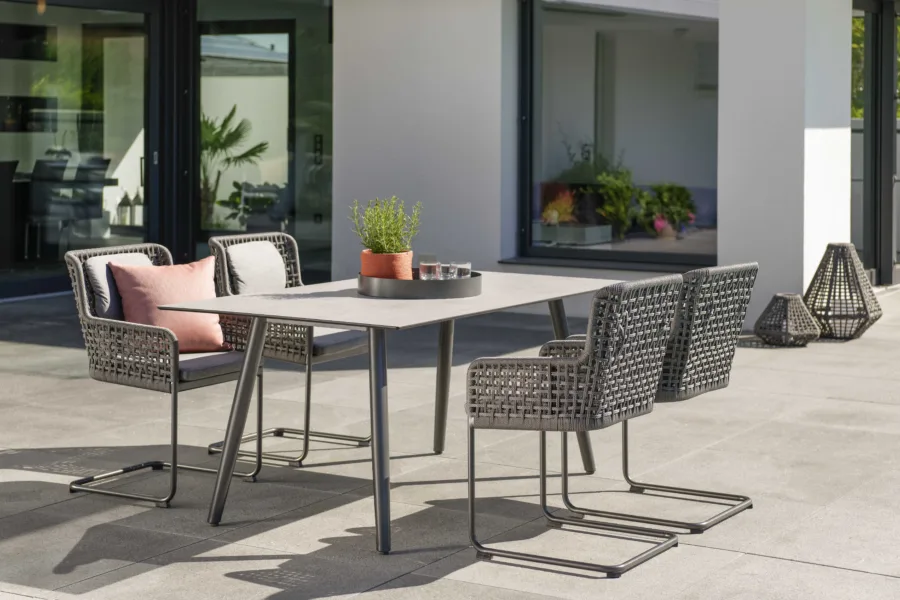 Freischwingersessel Greta Aluminium
