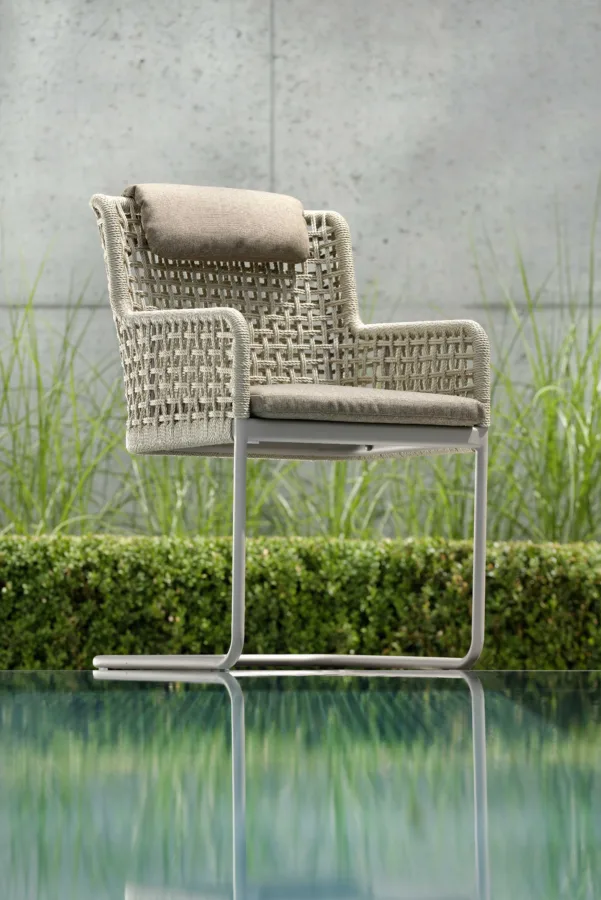 Freischwingersessel Greta Aluminium