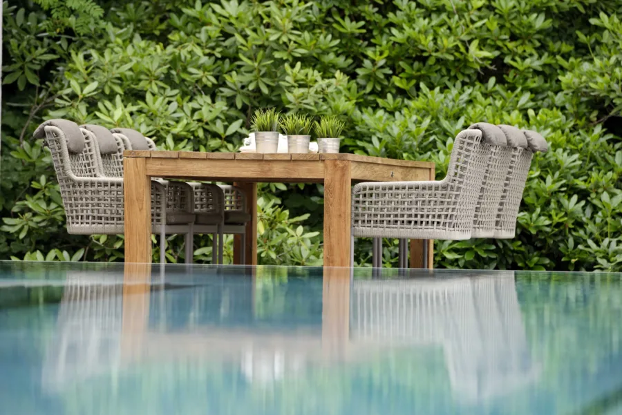 Freischwingersessel Greta Aluminium