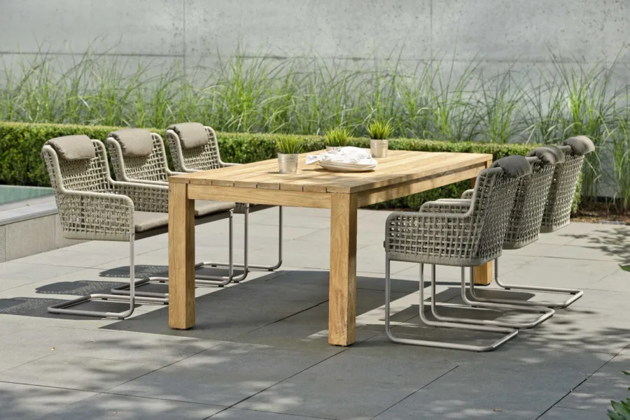 Freischwingersessel Greta Aluminium