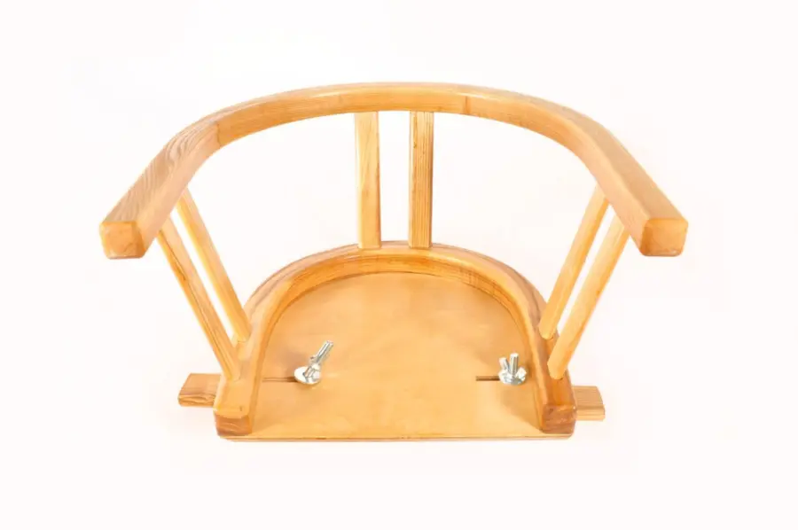 Schlittensitz mit Gurt