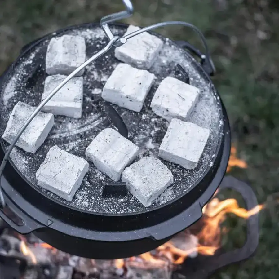 Grill- Holzkohlebrikett